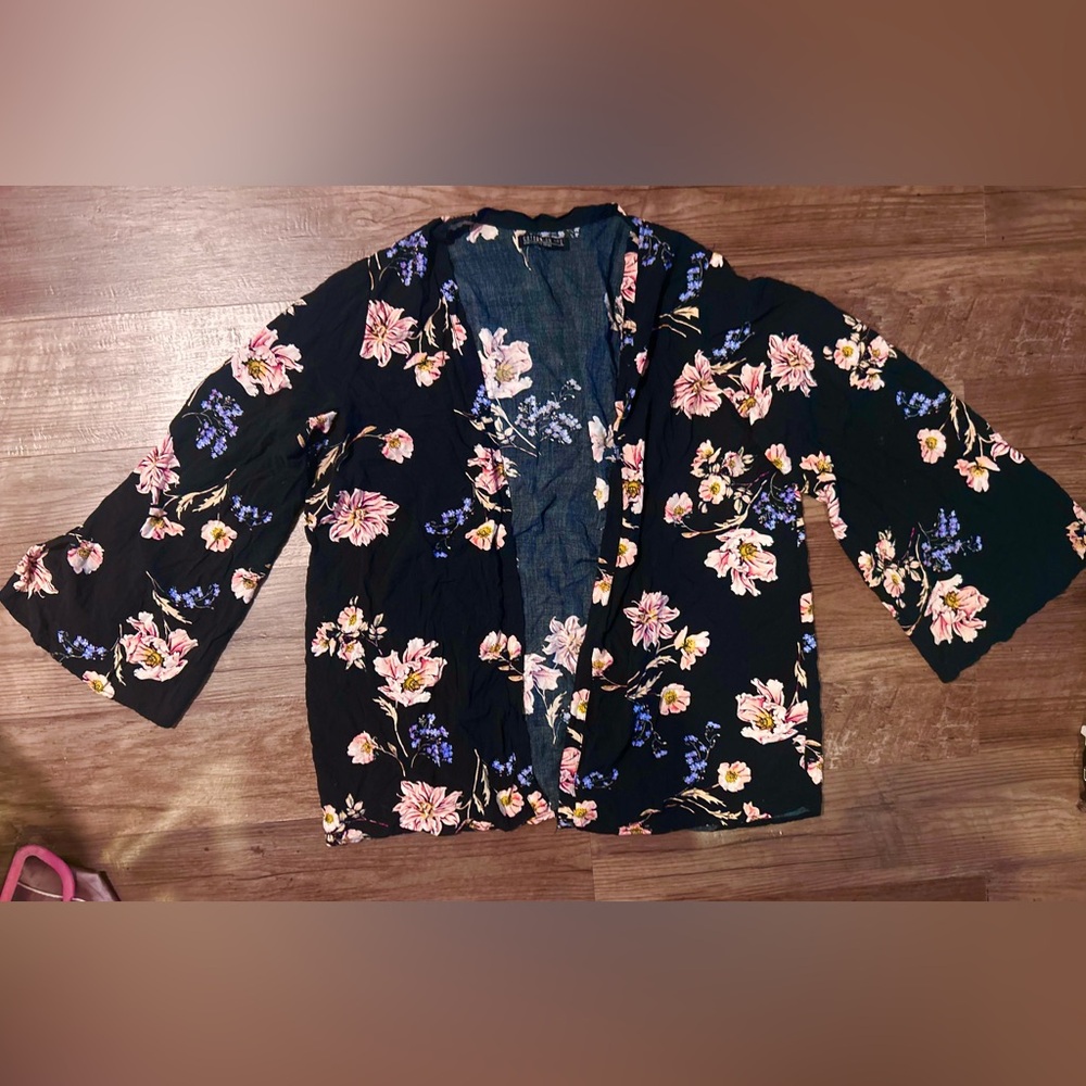 Floral Open-Front Kimono GORGEOUS  !! - Black/Blush